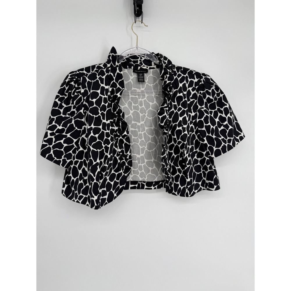 Courtenay Black White Giraffe Print Ruffle Bolero Shrug Jacket Sz 16W Short Slv